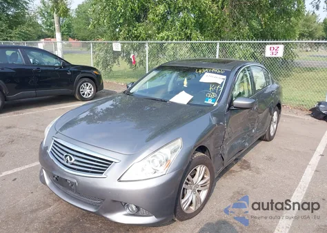 2013 Infiniti G37X из США, поврежденный, VIN JN1CV6AR6DM350426